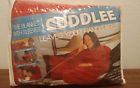 00947 Cuddlee Nib Warm Red Fleece Blanket Sleeves Zip Carry Case