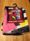 087918908949 Star Wars Super Plush Throw Blanket Droid Beats