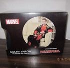1092361 Marvel Comics Deadpool Snuggie