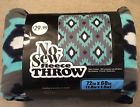 400142801846 No-sew Fleece Throw 72in