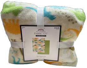 6270011 44th Street Fabric Company Blanket Co. No Sew Throw Kit 48 X 60 Nwt Dinosaurs
