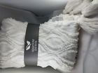 689439247493 White Sparrow Wren Throw Blanket