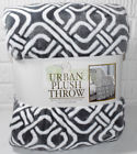 778267168275 Life Comforts Comfort Urban Plush Throw Gray White