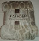 77827155787 Life Comfort Textured Velvet Touch Throw Geometric Shape