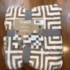 807882202771 Thro Marlo Lorenz New By Decorative Throw Soft