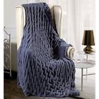 840106100521 Luxurious Ruched Throw Light Purple