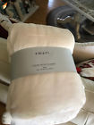 841278179605 Amari Luxury Collection Super Velvet Fleece Sherpa Ivory