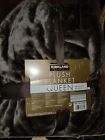 992562 Kirkland Signature Queen Charcoal