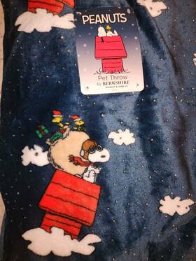 N0nw Ace Peanuts Snoopy Christmas Red Baron Berkshire 60 Inch X70 Throw Blanket Blue