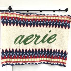 American Eagle Aerie 400315335819 Southwest Cozy Soft Plush Fleece Throw Blanket Cream Multicolor Fuzzy