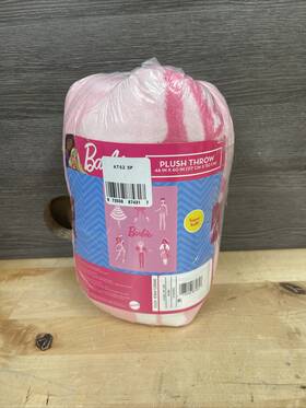 At3276 Barbie Pink Plush Throw Blanket 46 Inch X60 Brand New