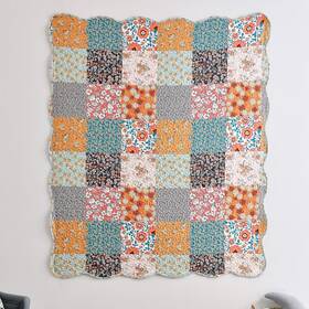 Barefoot Bungalow 636047423252 Greenland Home Carlie Quilted Reversible Throw Blanket Calico Patches 50 X 60
