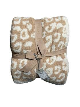 Barefoot Dreams 808460132947 Leopard Cozychic Throw Camel/cream Extra-large 54x72