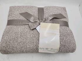 Barefoot Dreams 888366294331 Cozychick Microstripe Throw Blanket Beached Rock/almond 45 Inch X60