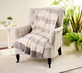 H451050 Barefoot Dreams Cozychic Stripe Border Mix 45 Inch X 60 Blankets Cream/grey Standar