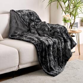 Bearhug 973497694769 Heated Throw Blanket 50 Inch X 60 Electric Warming Reversible Faux