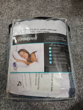 Beautyrest 675716781903 Microlight Blue Reversible Luxury Heated Throw 60 Inch X 70