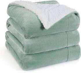 Bedsure 841745159857 Sherpa Fleece King Size Blanket For Bed - Sage Green 108x90 In