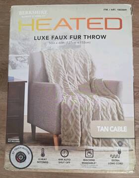 Berkshire 198062851088 Luxe Faux Fur Heated Throw Color Tan Cable Size 50 In X 60 New