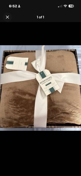 60x70blanket Berkshire 198062893842 Oversized Velvetsoft Throw Light Brown Gift Box And Ribbon