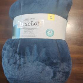 1796202 Berkshire Blanket New Queen Blue Luxe Loft 98 Inch X92 Soft Cozy