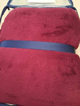 Berkshire Blanket 791551325123 Indulgence Luxury Thick Plush Burgundy Oversized Twin 60 Inch X96 New