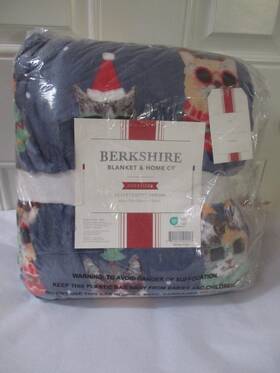 Berkshire Blanket 791551592013 Kitty Cat Pattern And Home Co Oversized Velvetsoft Throw 60 Inch X70