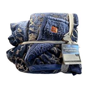 Better Homes & Gardens 791551428879 Nwt And Oversized Sherpa Throw Blanket Blue Metallic 6ft Long