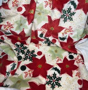 Better Homes & Gardens 801418201894 And Garden Sherpa Throw Blanket Christmas Poinsettias 67 Inch X 50