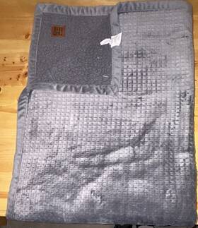 Bh400016830001 Better Homes & Gardens And Oversized Sherpa Throw Gray Polyester Waffle Pattern