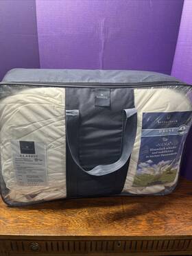 000999888 Billerbeck Nwt 100% Goose Down Blanket From Germany