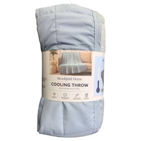 Wk632321 Brookfield Home Reversible All-season Cooling Throw 60 Inch X 70 Blue