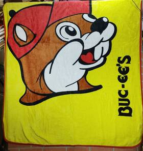 Buc-ees 192484013413 Plush Throw Blanket Yellow Large 50 Inch X 70 Beaver Mascot Red Trim