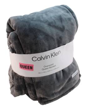 Calvin Klein 883893899117 Nwt Queen Size Dark Gray Ck Logo Badge Plush Blanket Msrp 98