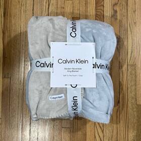 Ushsee1313030 Calvin Klein King Size Modern Reversible Blue Gray Ck Logo Plush Blanket Fleece