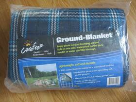907002 Carefree Ground Outdoor Blanket 6.5ft X 5.5ft Plaid Blue Pvc Coated Bottom