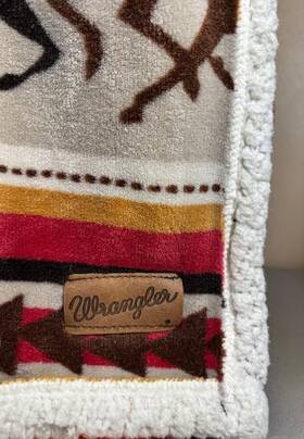 Jw196 Carstens Home Wrangler Running Horse Country Sherpa Fleece Throw Blanket