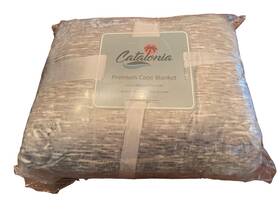 Catalonia 768479491384 Gray Premium Cape Blanket Grey