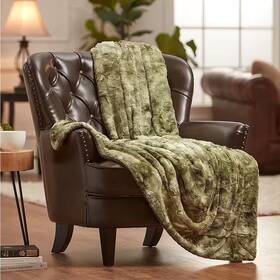 Chanasya 445000709745 Wolf Green Polyester Throw Blanket With Reversible Sherpa Shearling - 50 Inch X 6