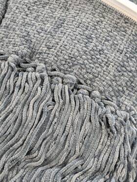 Columbine Cody 425108089021 Chenille Throw Blanket Gray Blue 50 X 72 Inches New Made In Usa