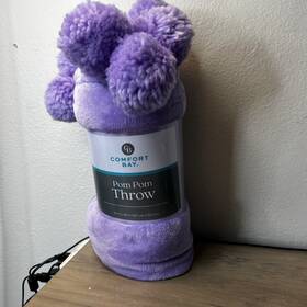 Comfort Bay 430001718398 Nwt Pom Throw Fleece Blanket Purple 50 Inch X 60