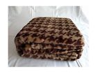 Comin18ju049712 Berkshire Blanket Softluxury Oversized Throw Menswear Houndstooth Tan 791551070252