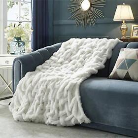 Gm-t179-04wec Cozy Tyme White Throw Blanket Fuzzy For Couch Criss-cross Lmos Reverse