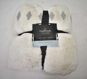 Cuddl Duds 400651034117 Live In Layers Cozy Soft Throw Blanket 50 Inch X60 White Plush Geometric