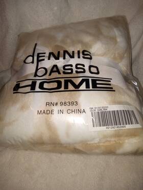 Dennis Basso 209226849000 Home Faux Fur Throw Camel Mink Never Used Still In Wrap Blanket