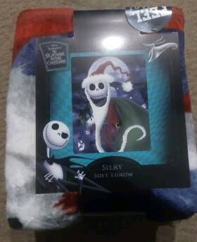 Disney 190604312798 Blanket Spooky Christmas 46 Inch X 60ftft Silky Soft Throw