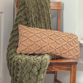 70079 Donna Sharp Olive Chenille Chunky Knit Throw