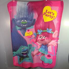 1093483 Dream Works Dreamworks Gently Used Trolls Party Super Plush Large Throw Blanket 44 Inch X 60