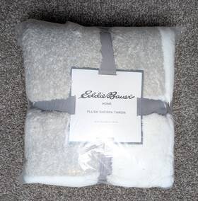 Eddie Bauer 809366432292 Home Plush Sherpa Throw Blanket 60 X 70 Inch Gray Polyester New