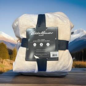 Eddie Bauer 883893721227 Ivory Ultra Soft Plush Bed Blanket Full/queen